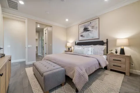 $1,099,000 | 16750 Coyote Bush Drive, Unit 19, San Diego, CA 92127