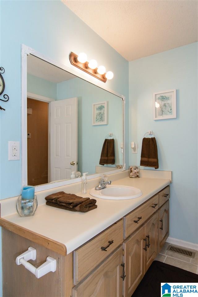 8541 Rockhampton Street Leeds, AL 35094 - Photo 33 of 44
