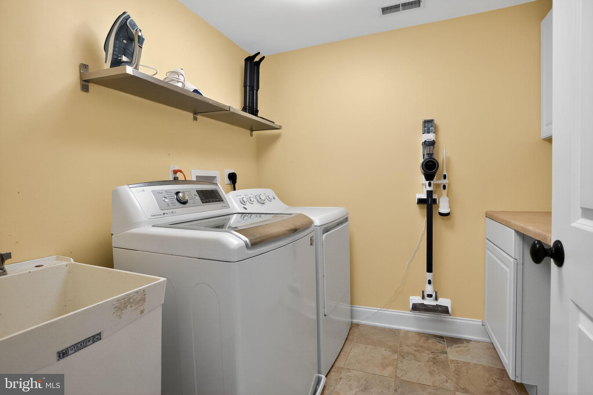 17 Fox Chase Road Malvern, PA 19355 - Photo 44 of 65 Second Floor Laundry