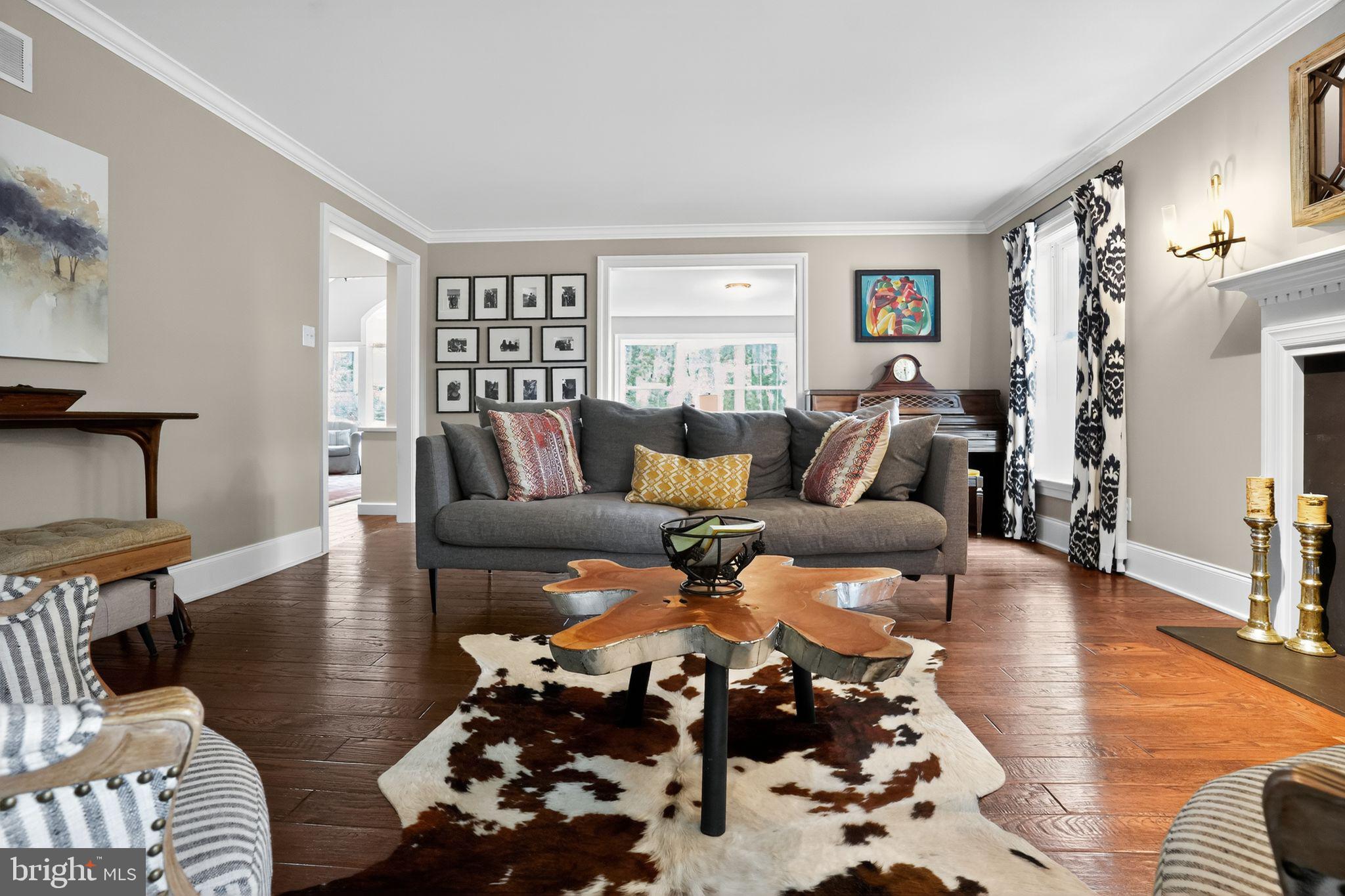 17 Fox Chase Road Malvern, PA 19355 - Photo 5 of 65 Living Room