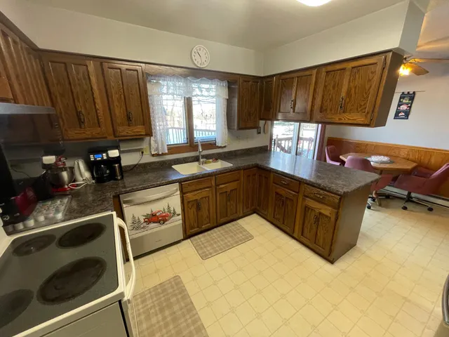 $650,000 | 1559 Stone Lake Road Southwest, Bemidji, MN 56601