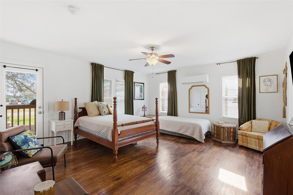 2264 Lipscomb Street Fort Worth, TX 76110 - Photo 31 of 40 Unit A