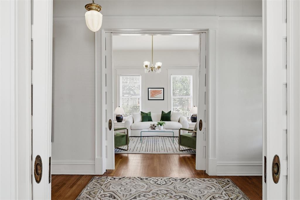 2264 Lipscomb Street Fort Worth, TX 76110 - Photo 10 of 40