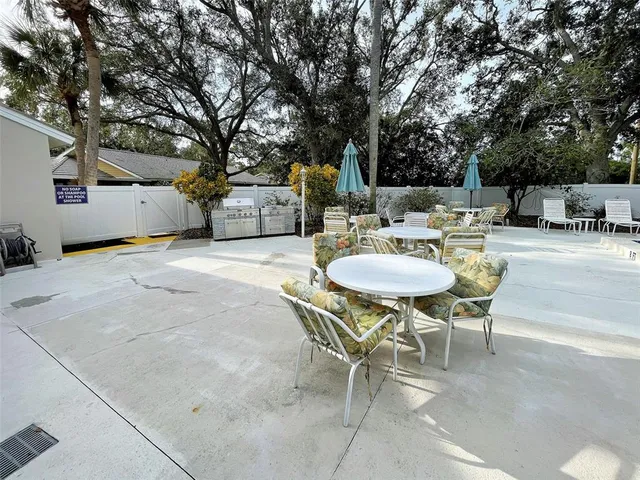 $237,500 | 263 Southampton Drive, Unit 301, Venice, FL 34293