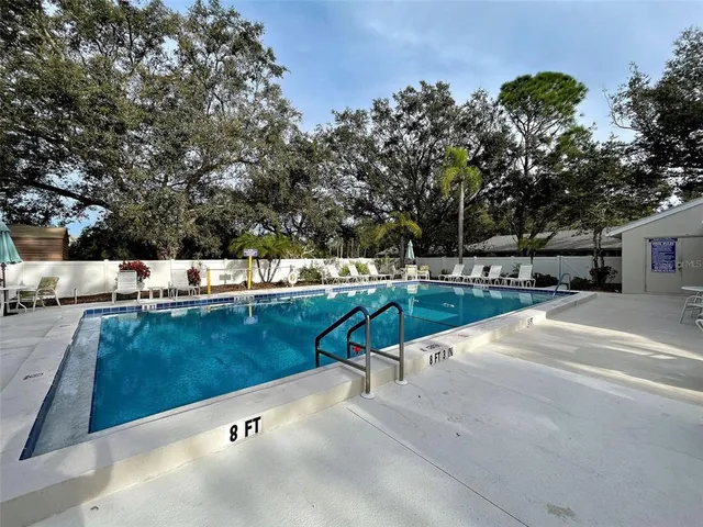 $237,500 | 263 Southampton Drive, Unit 301, Venice, FL 34293