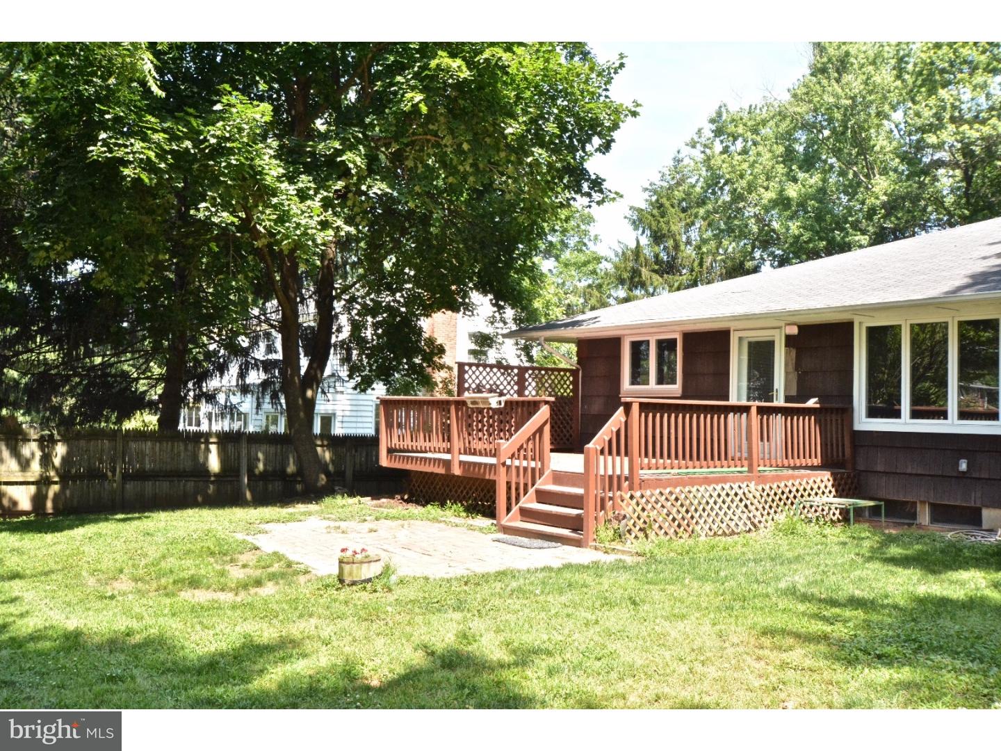 104 Bull Run Road Ewing, NJ 08638 - Photo 1 of 22