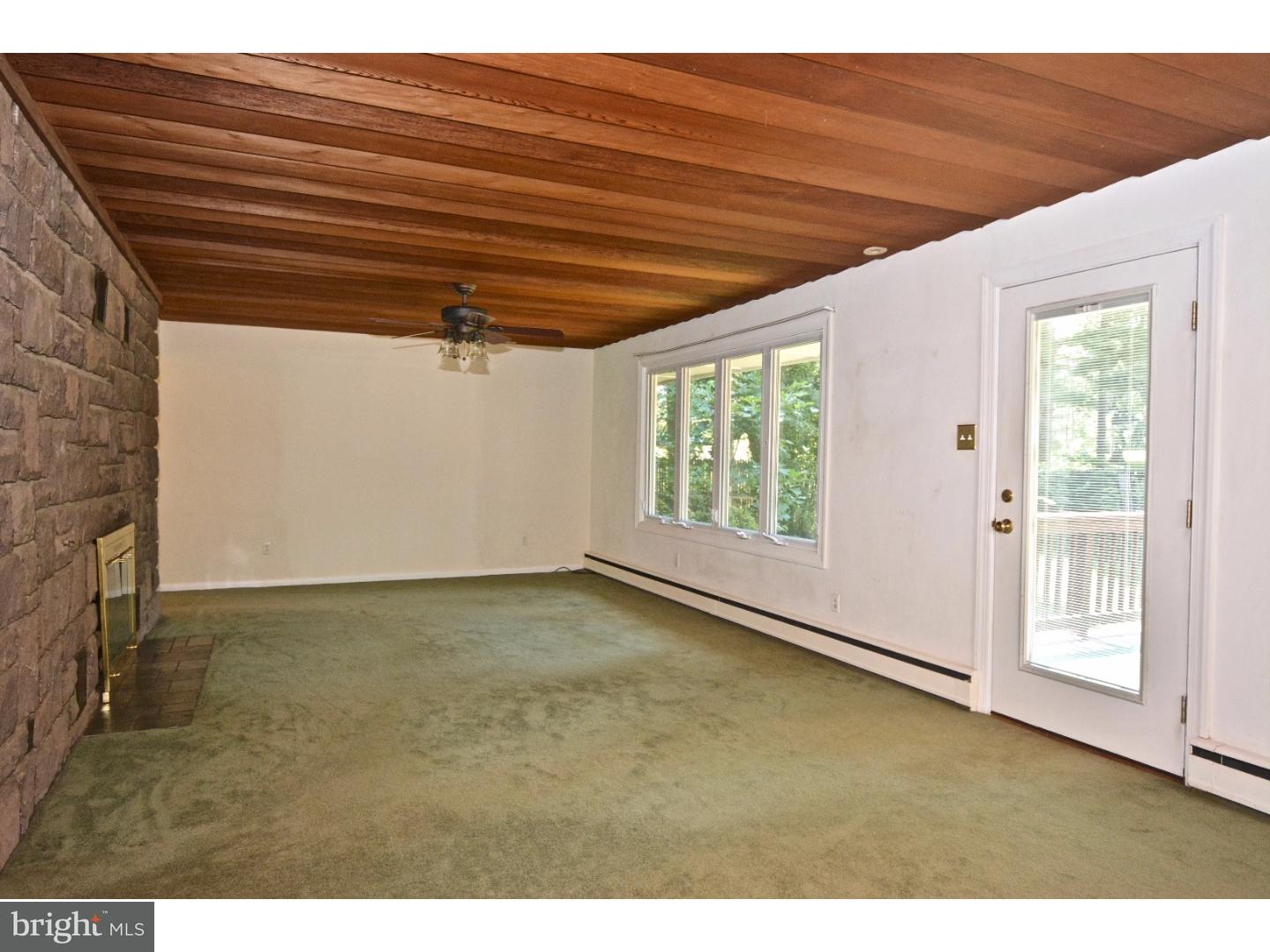 104 Bull Run Road Ewing, NJ 08638 - Photo 10 of 22
