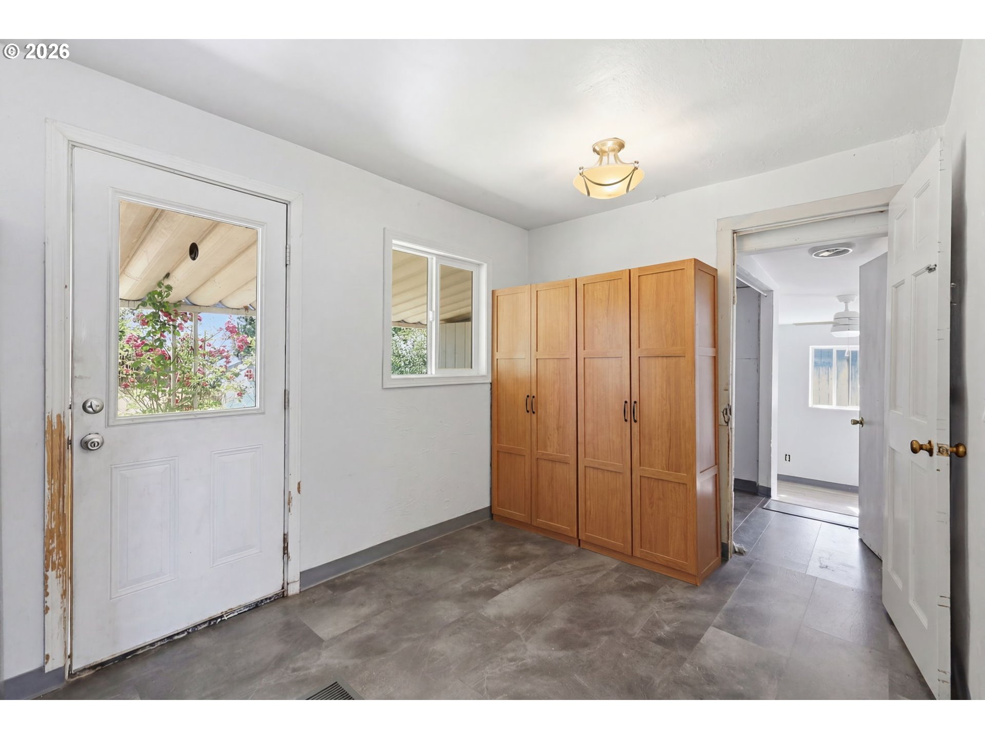 5135 C Street Springfield, OR 97478 - Photo 12 of 30