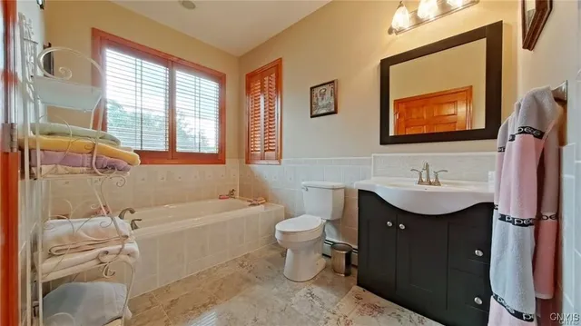 $584,900 | 120 McKensy Road, German Flatts, NY 13407