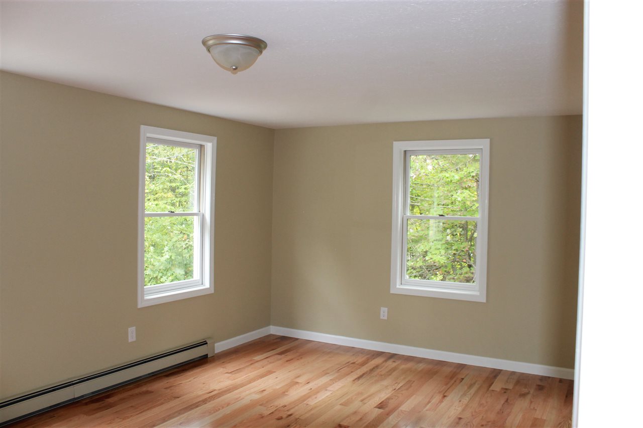 1180 Montalona Road Dunbarton, NH 03046 - Photo 22 of 29
