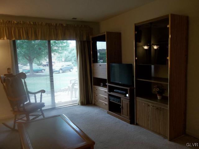 930 Cold Spring Road, Unit 3 Allentown, PA 18103 - Photo 3 of 15 Gallery Image 3