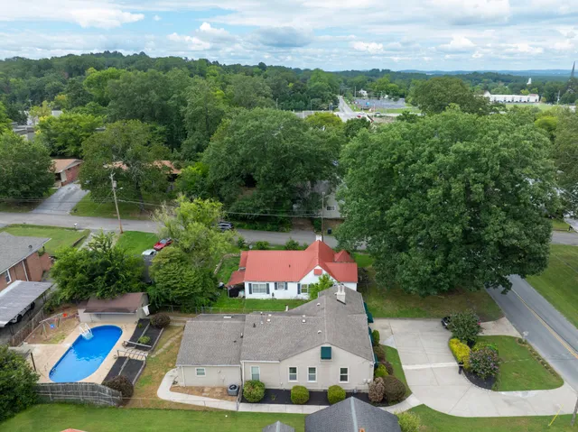 $319,000 | 703 Belvoir Avenue, Chattanooga, TN 37412