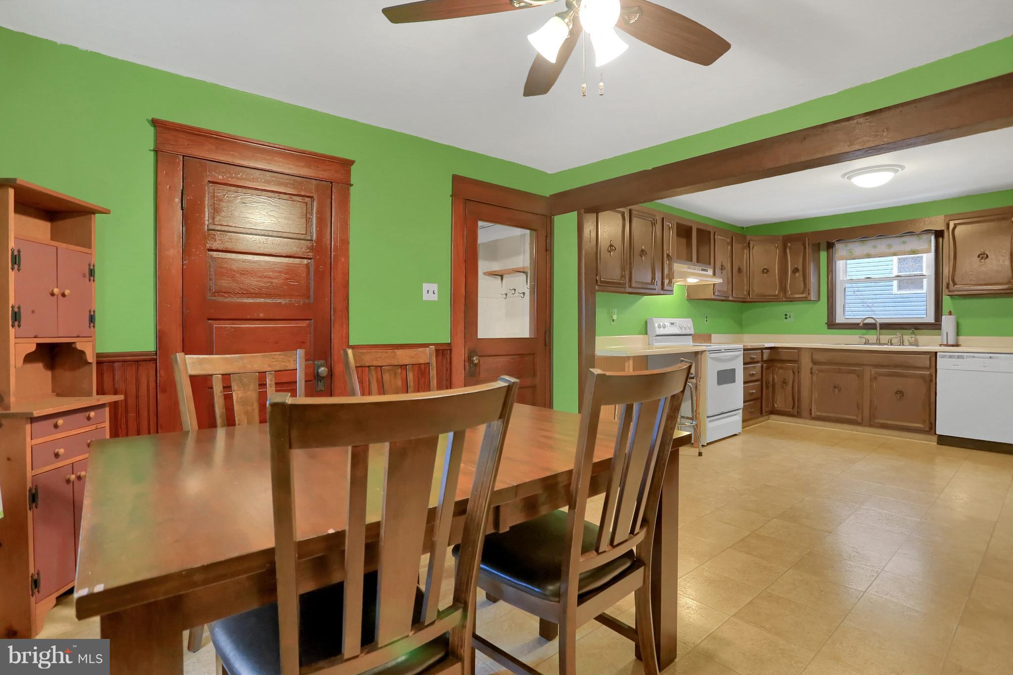 26 Baltimore Street Spring Grove, PA 17362 - Photo 14 of 44