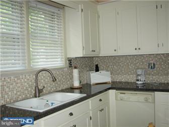 401 North Lenola Road Moorestown, NJ 08057 - Photo 6 of 15 Kitchen
