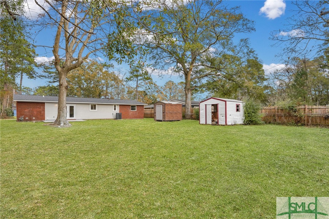 411 Linwood Road Savannah, GA 31419 - Photo 15 of 21