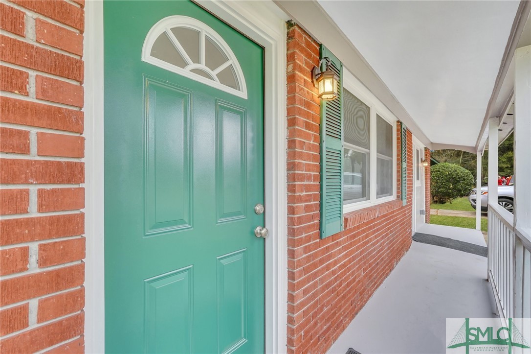 411 Linwood Road Savannah, GA 31419 - Photo 2 of 21