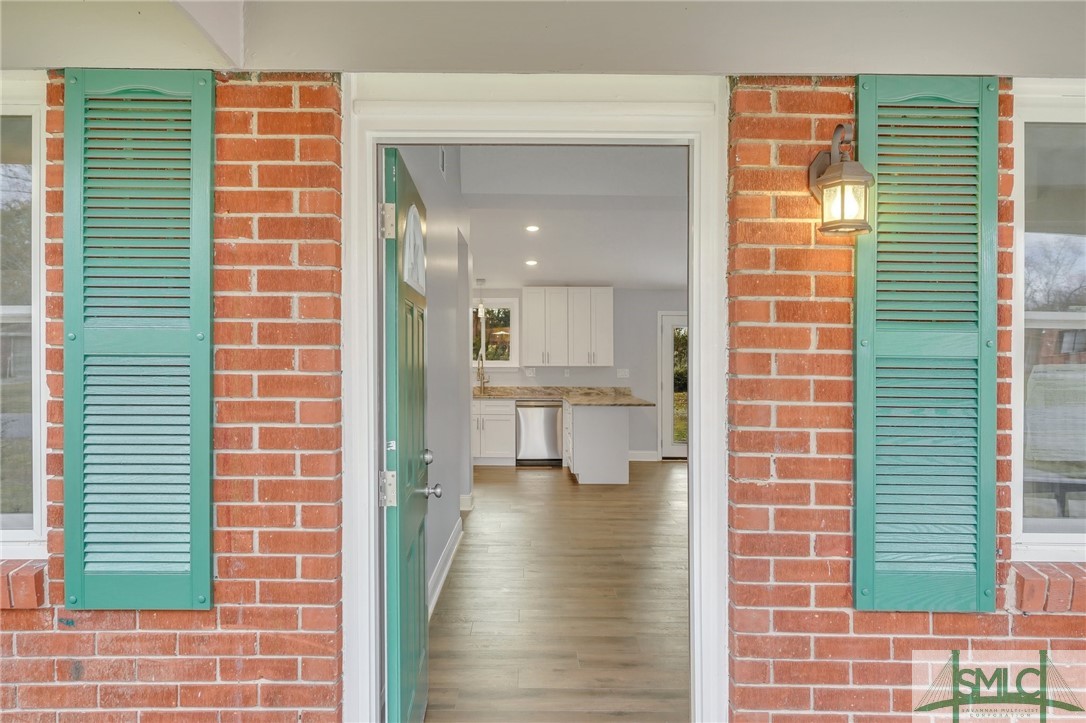 411 Linwood Road Savannah, GA 31419 - Photo 3 of 21