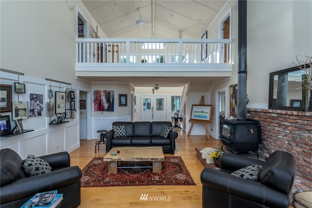 1830 East Smith Road Bellingham, WA 98226 - Photo 11 of 40 Gallery Image 11