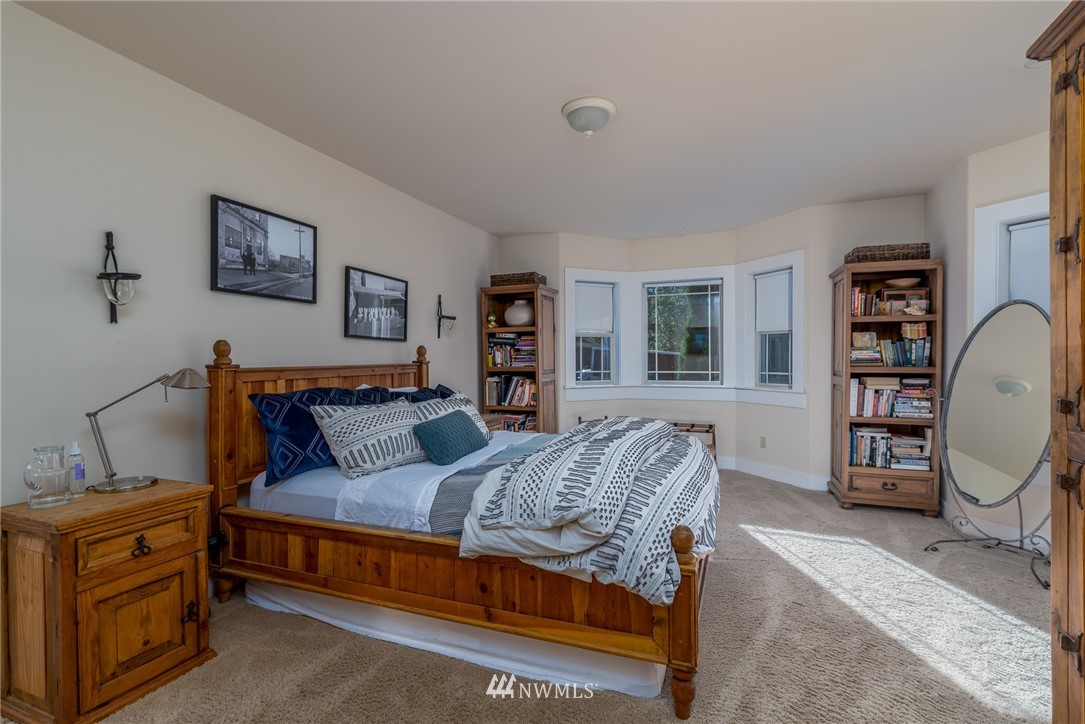 1830 East Smith Road Bellingham, WA 98226 - Photo 15 of 40 Gallery Image 15