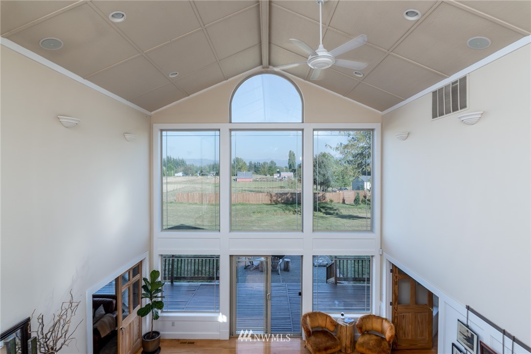 1830 East Smith Road Bellingham, WA 98226 - Photo 19 of 40 Gallery Image 19