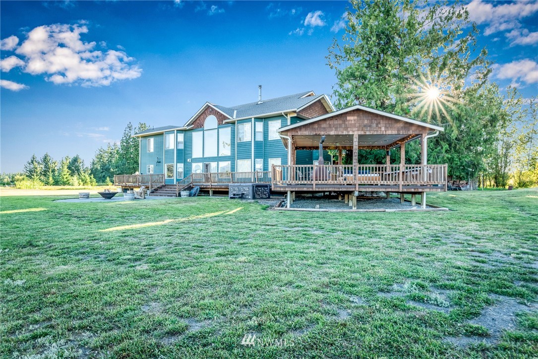 1830 East Smith Road Bellingham, WA 98226 - Photo 30 of 40 Gallery Image 30