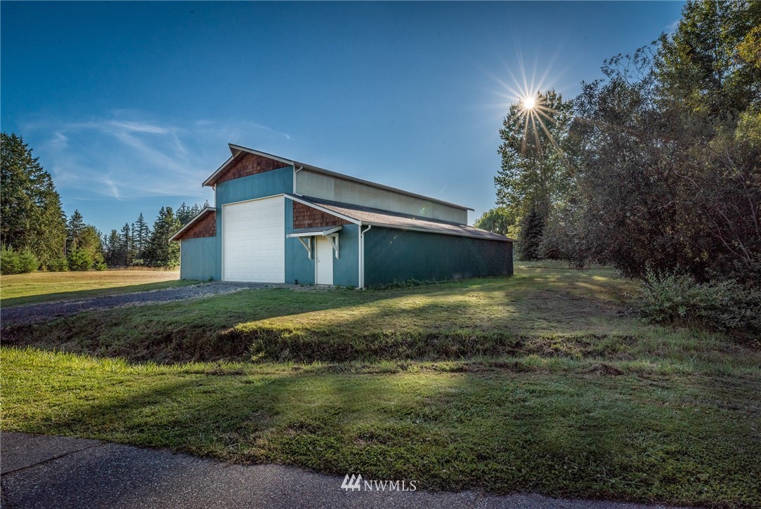 1830 East Smith Road Bellingham, WA 98226 - Photo 36 of 40 Gallery Image 36
