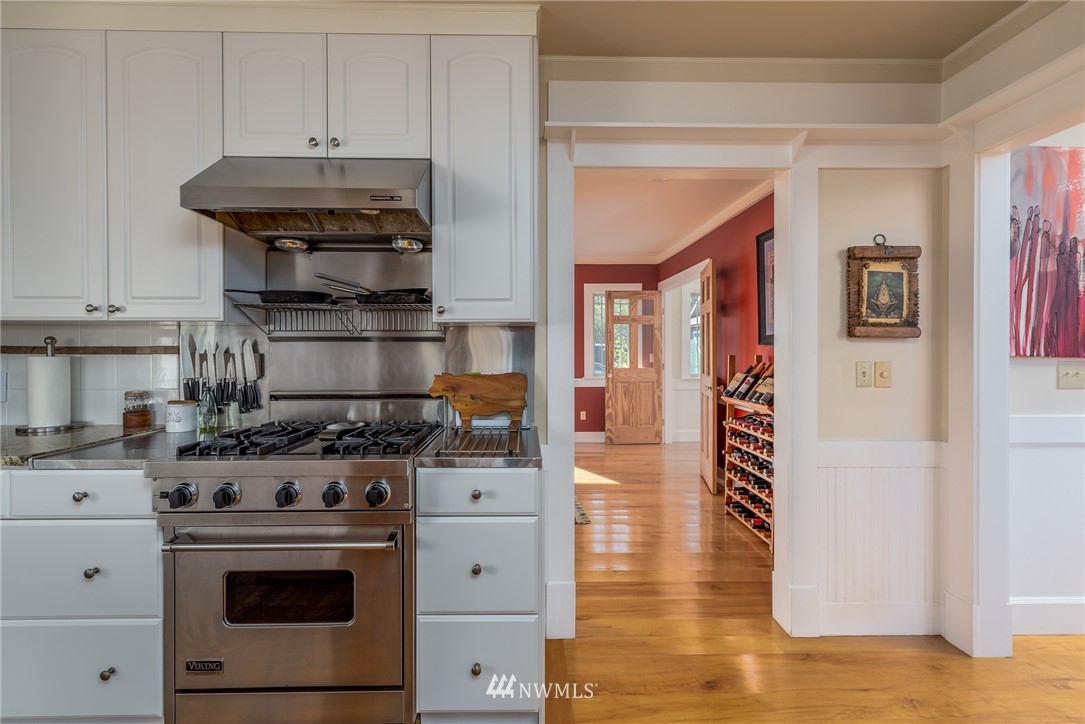 1830 East Smith Road Bellingham, WA 98226 - Photo 8 of 40 Gallery Image 8