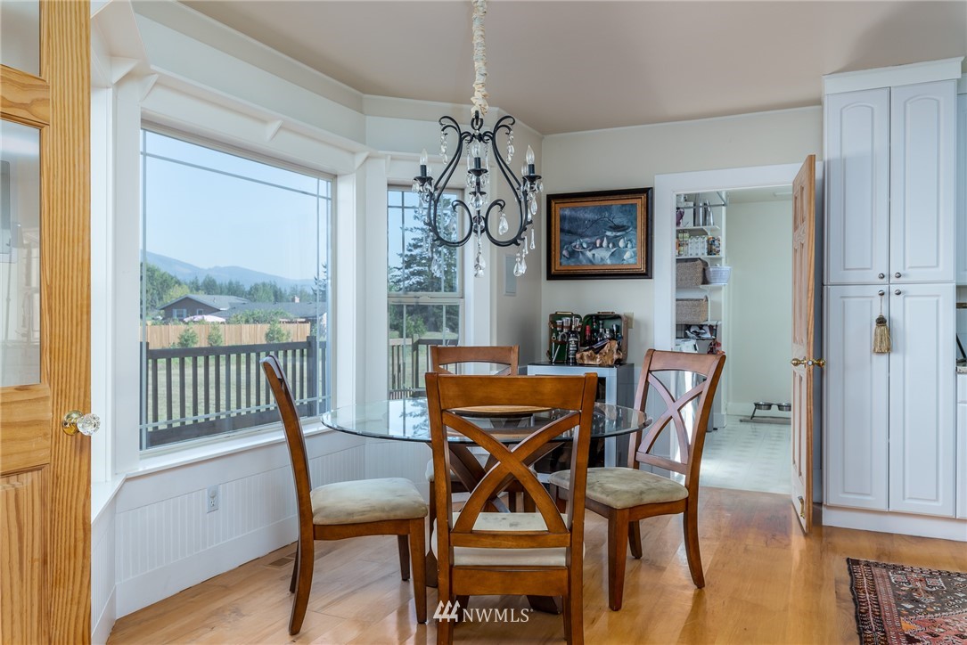 1830 East Smith Road Bellingham, WA 98226 - Photo 10 of 40 Gallery Image 10