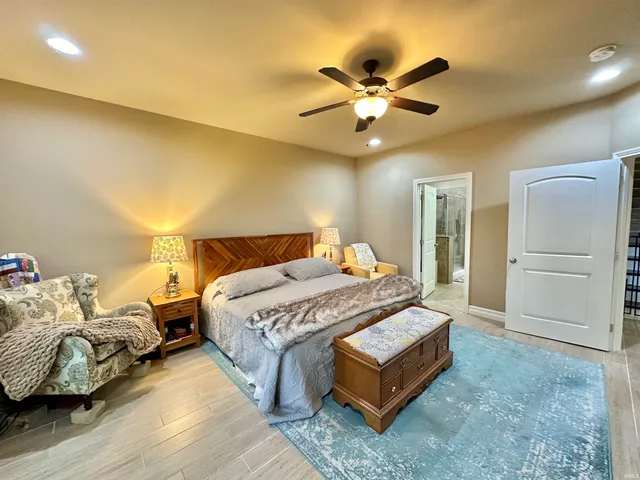 $310,000 | 6182 Glenview Drive, Newburgh, IN 47630