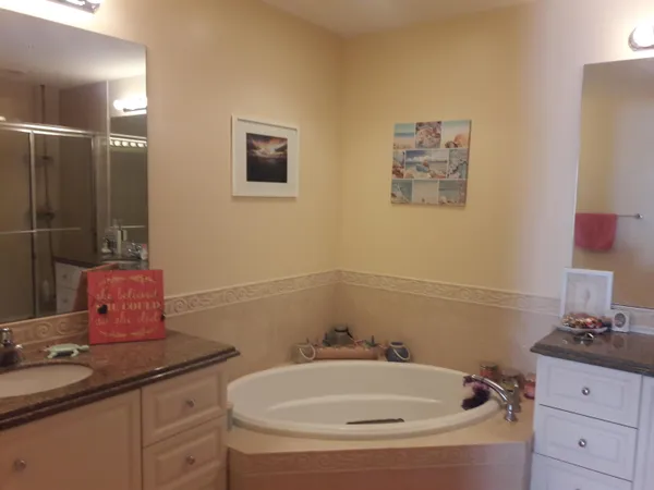 $2,600 | 37 Harbour Isle Drive East, Unit 106, Fort Pierce, FL 34949