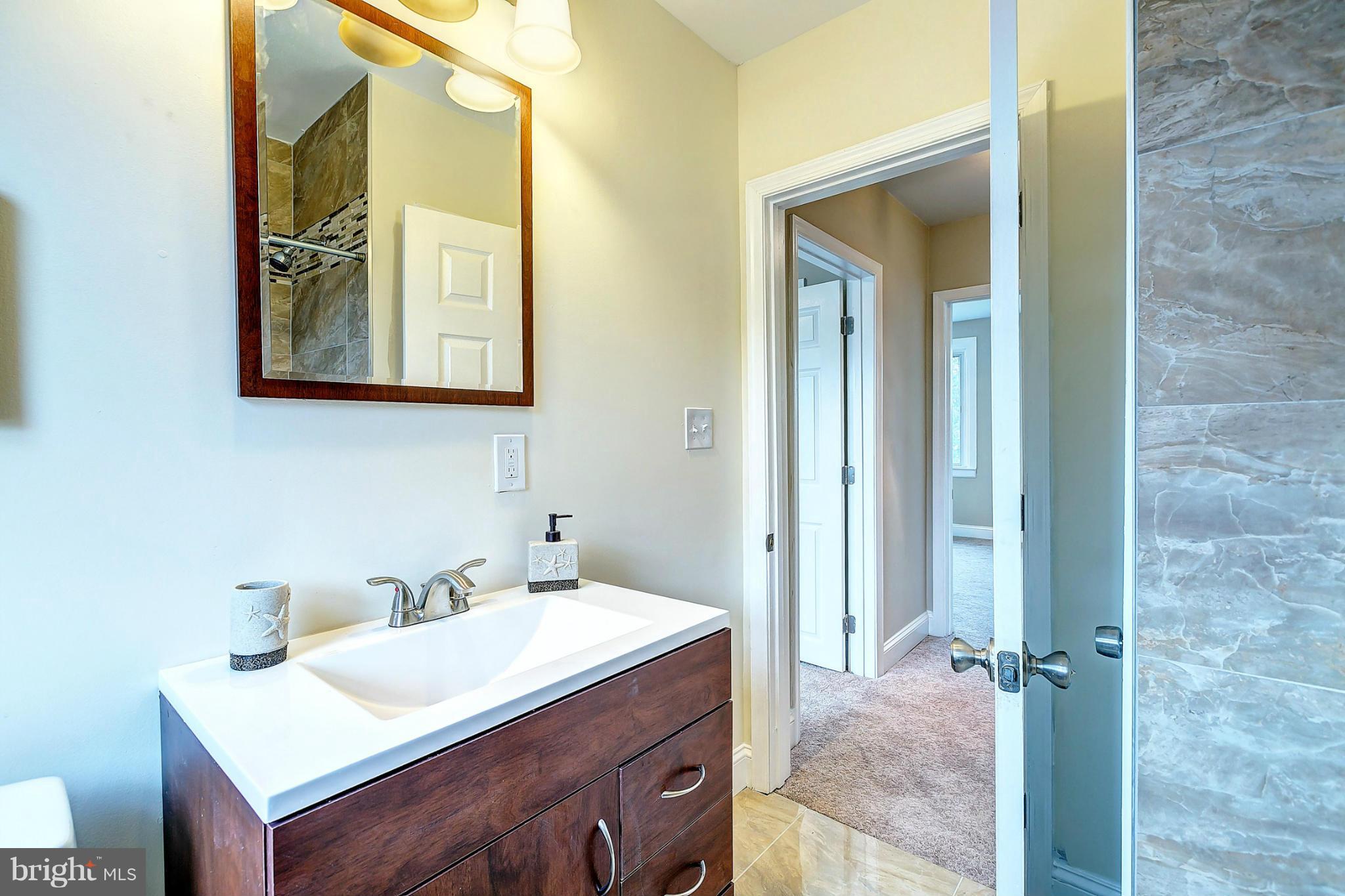 37 Wiltshire Road Baltimore, MD 21221 - Photo 20 of 29 Spa-Inspired Bath