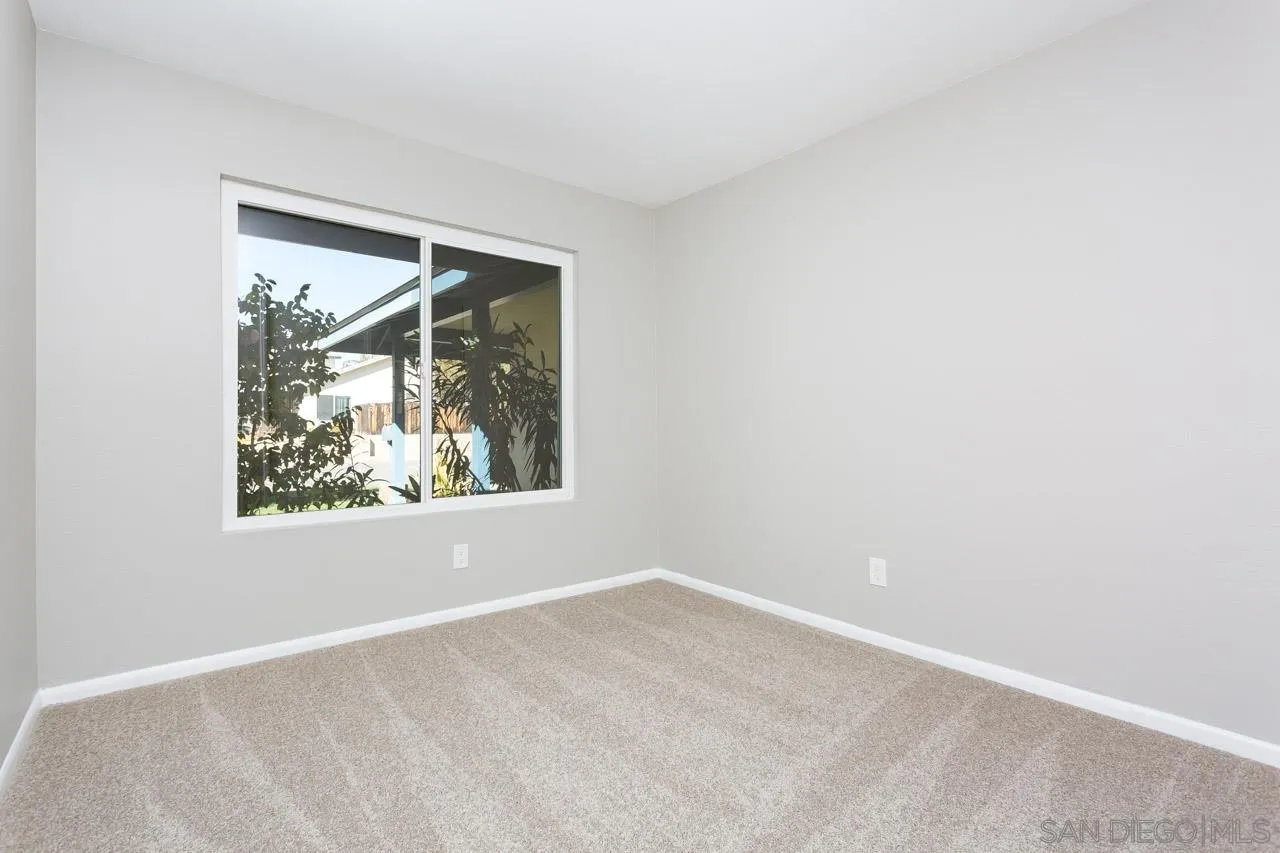 14427 Mirando Street Poway, CA 92064 - Photo 15 of 33 an empty room with a window
