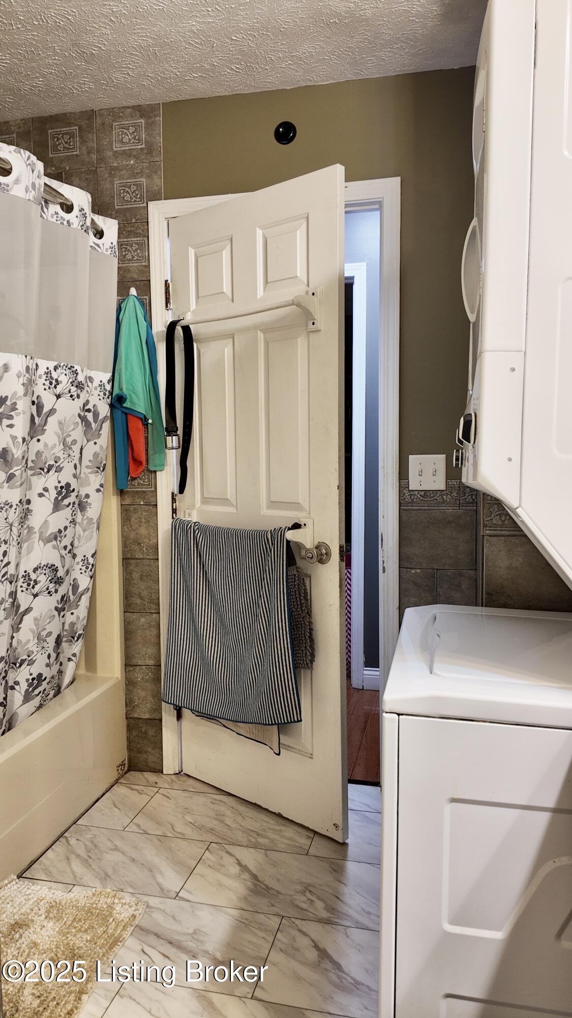 118 Ritchie Lane Bardstown, KY 40004 - Photo 59 of 101 dji_mimo_20251020_080300_20251020090300_