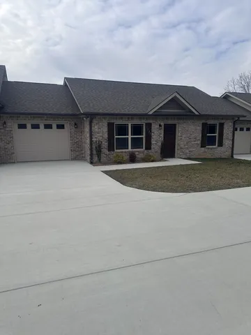 $1,850 | 1525 Green Lane, Shelbyville, TN 37160