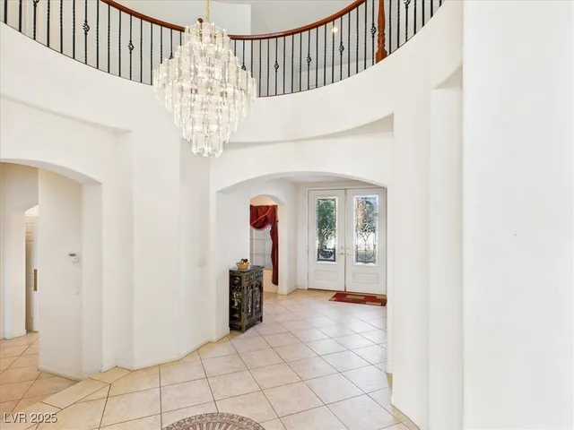 $1,188,000 | 321 Whispering Tree Avenue, Las Vegas, NV 89183