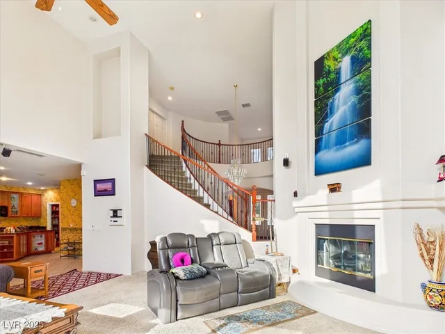 $1,188,000 | 321 Whispering Tree Avenue, Las Vegas, NV 89183