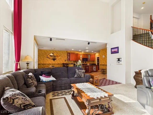 $1,188,000 | 321 Whispering Tree Avenue, Las Vegas, NV 89183