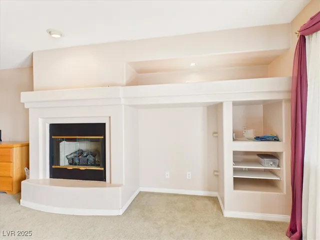 $1,188,000 | 321 Whispering Tree Avenue, Las Vegas, NV 89183