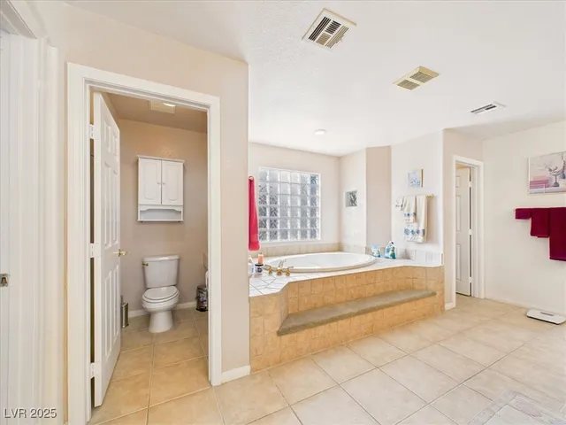 $1,188,000 | 321 Whispering Tree Avenue, Las Vegas, NV 89183