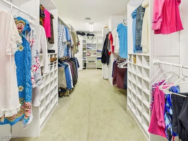 $1,188,000 | 321 Whispering Tree Avenue, Las Vegas, NV 89183