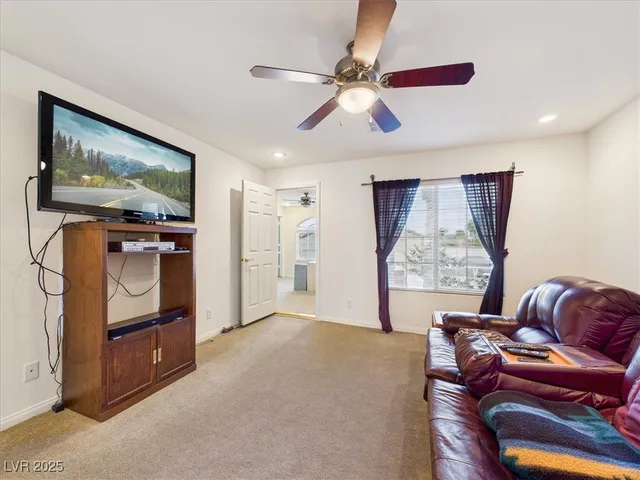 $1,188,000 | 321 Whispering Tree Avenue, Las Vegas, NV 89183