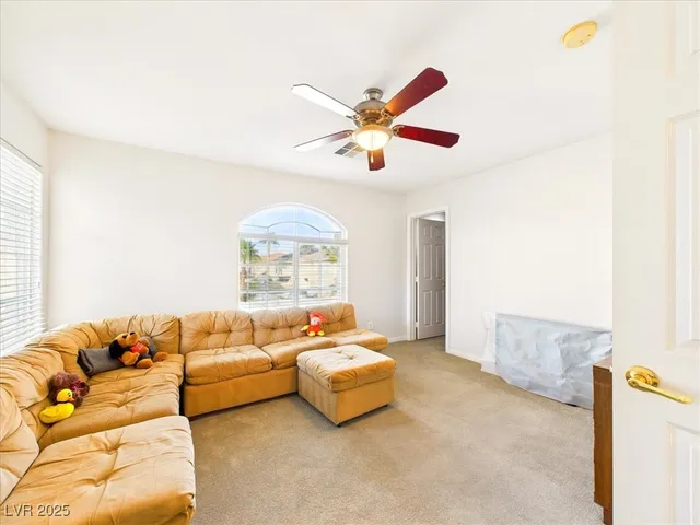 $1,188,000 | 321 Whispering Tree Avenue, Las Vegas, NV 89183