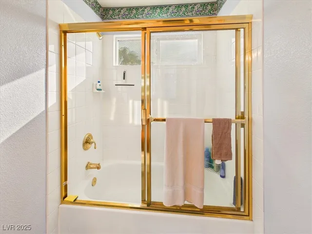 $1,188,000 | 321 Whispering Tree Avenue, Las Vegas, NV 89183