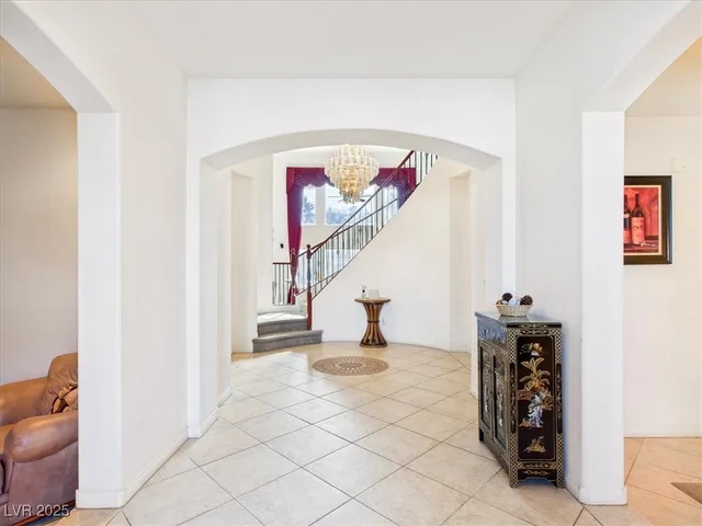 $1,188,000 | 321 Whispering Tree Avenue, Las Vegas, NV 89183