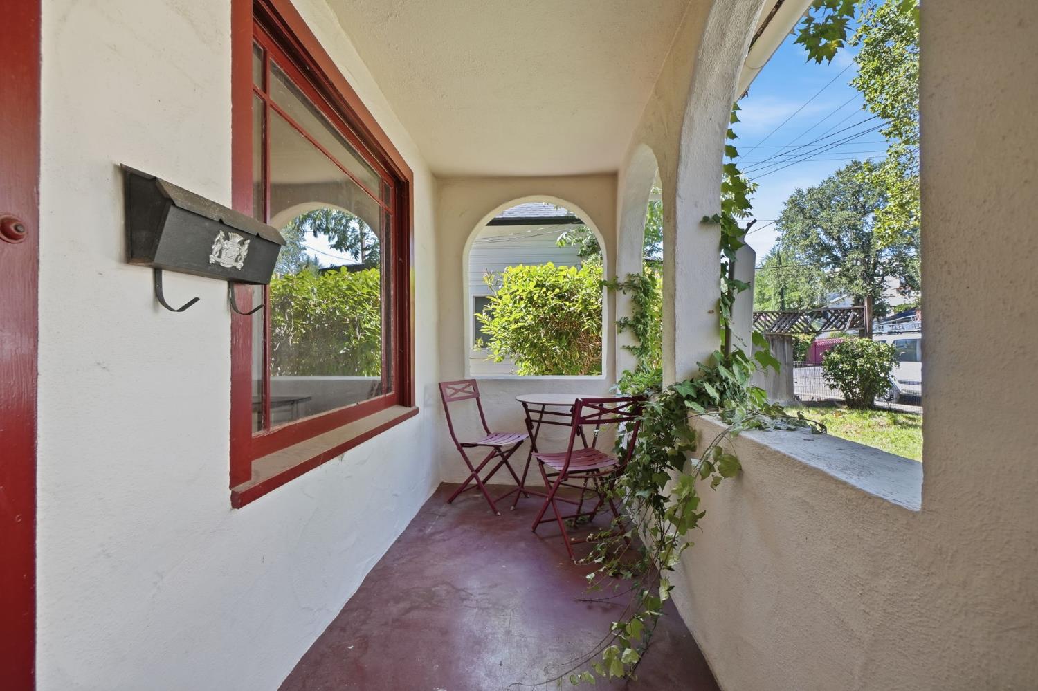 340 South Shepherd Street Sonora, CA 95370 - Photo 6 of 34