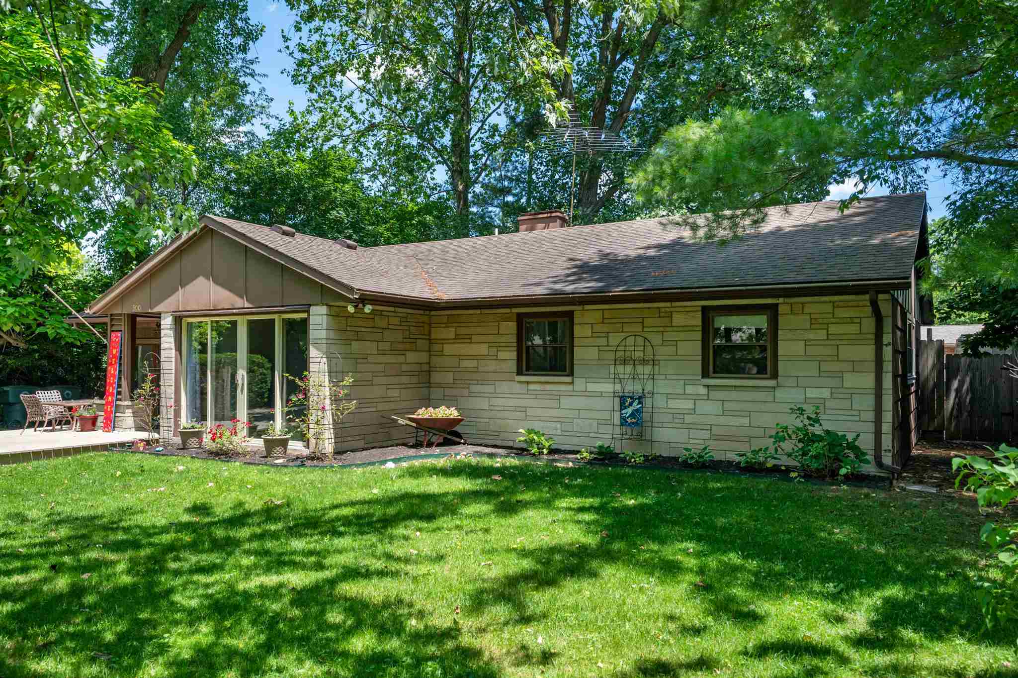 300 North Taft Road Muncie, IN 47304 - Photo 2 of 24 Gallery Image 2