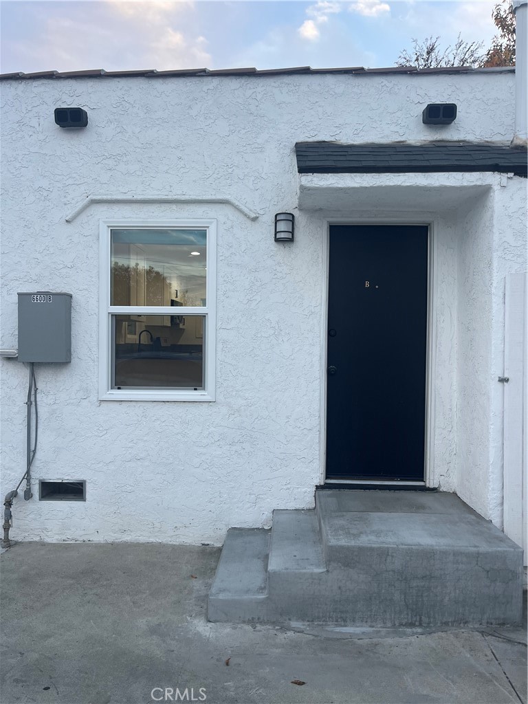 6600 Fishburn Avenue Bell, CA 90201 - Photo 19 of 65 JR ADU FRONT DOOR
