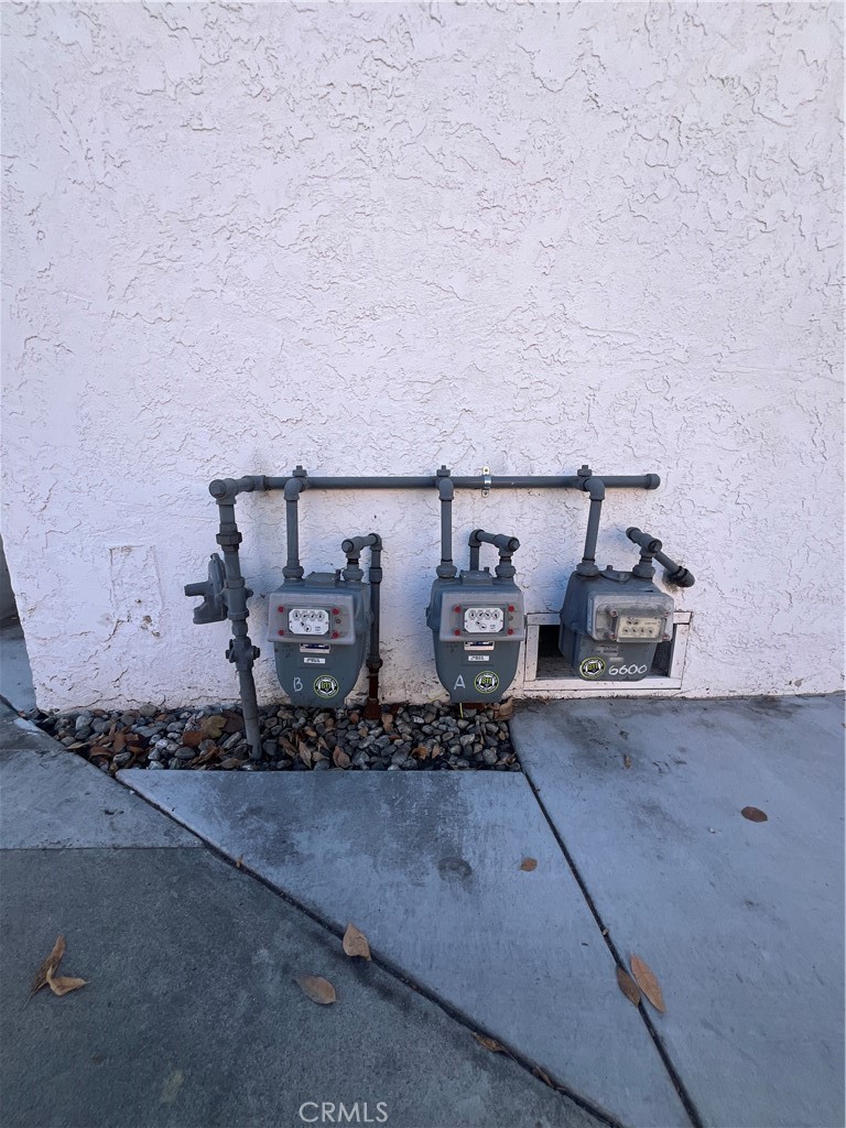 6600 Fishburn Avenue Bell, CA 90201 - Photo 24 of 65 3 GAS METERS