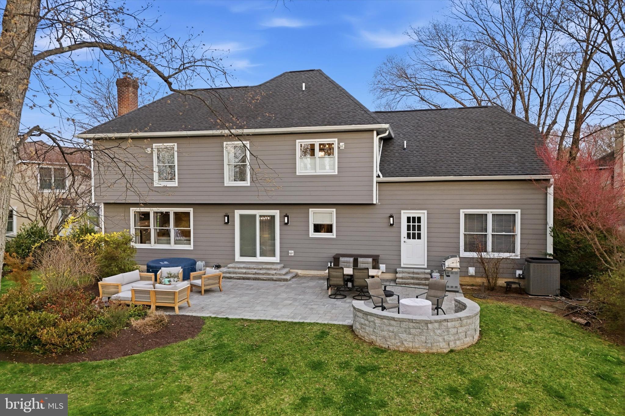 352 Sentry Lane Wayne, PA 19087 - Photo 33 of 36 Exterior Rear