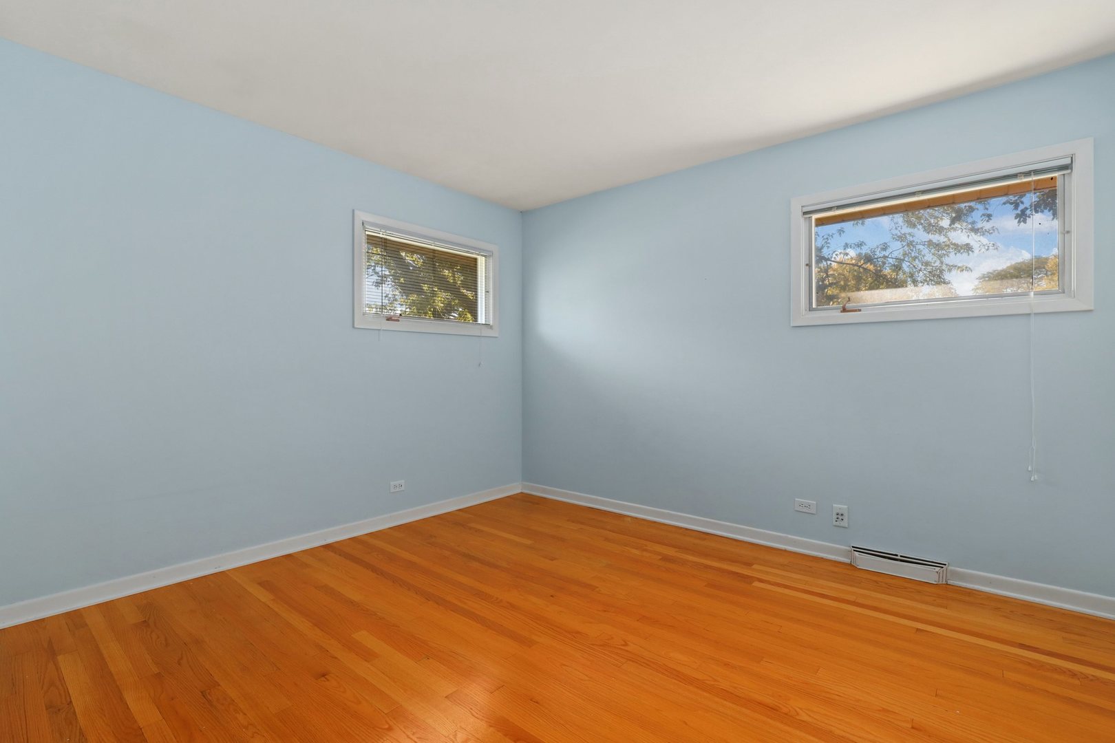 410 Ferndale Road Glenview, IL 60025 - Photo 15 of 34 a view of empty room with window
